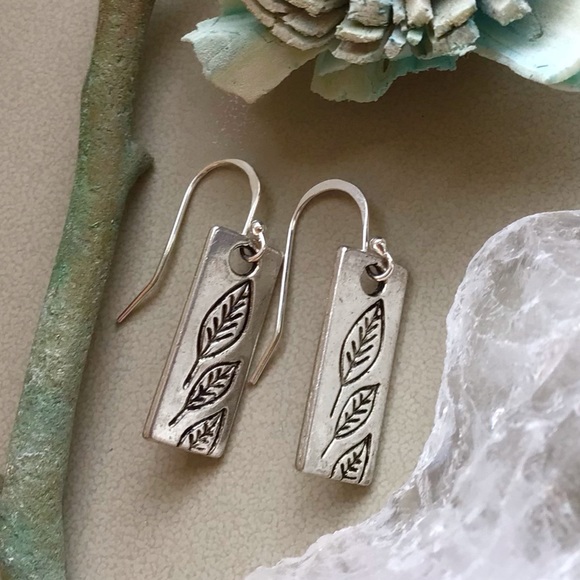 Sterling Silver Sundance charm Earrings - Picture 8 of 12